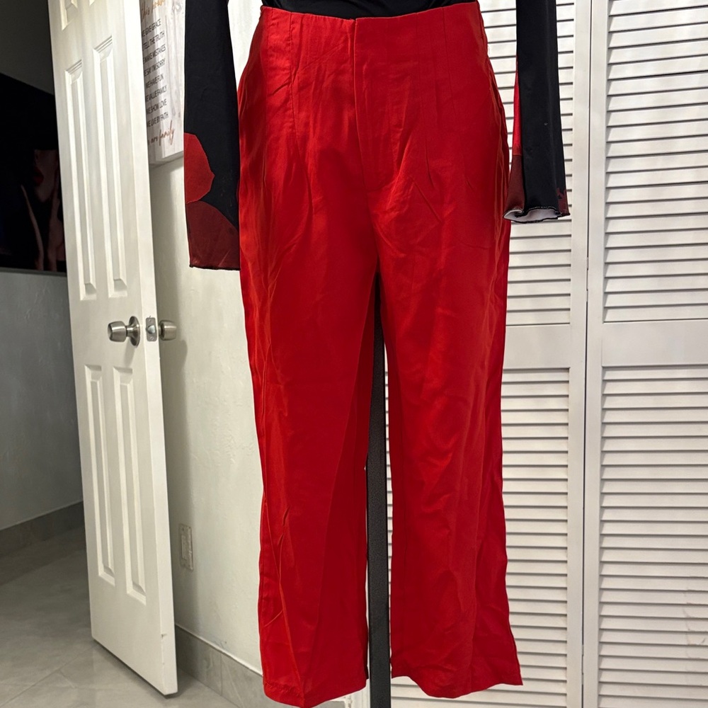Red Women's Pants
